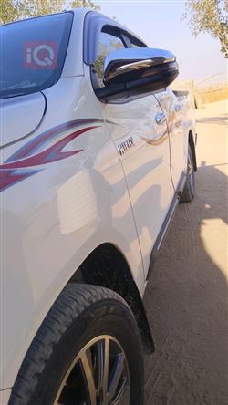 تويوتا هايلوكس